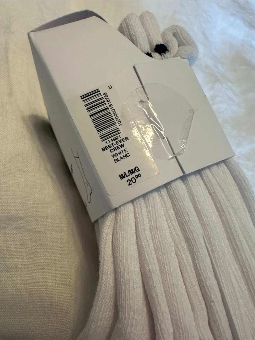 Aritzia TNA White Crew Athletic Socks - Pack